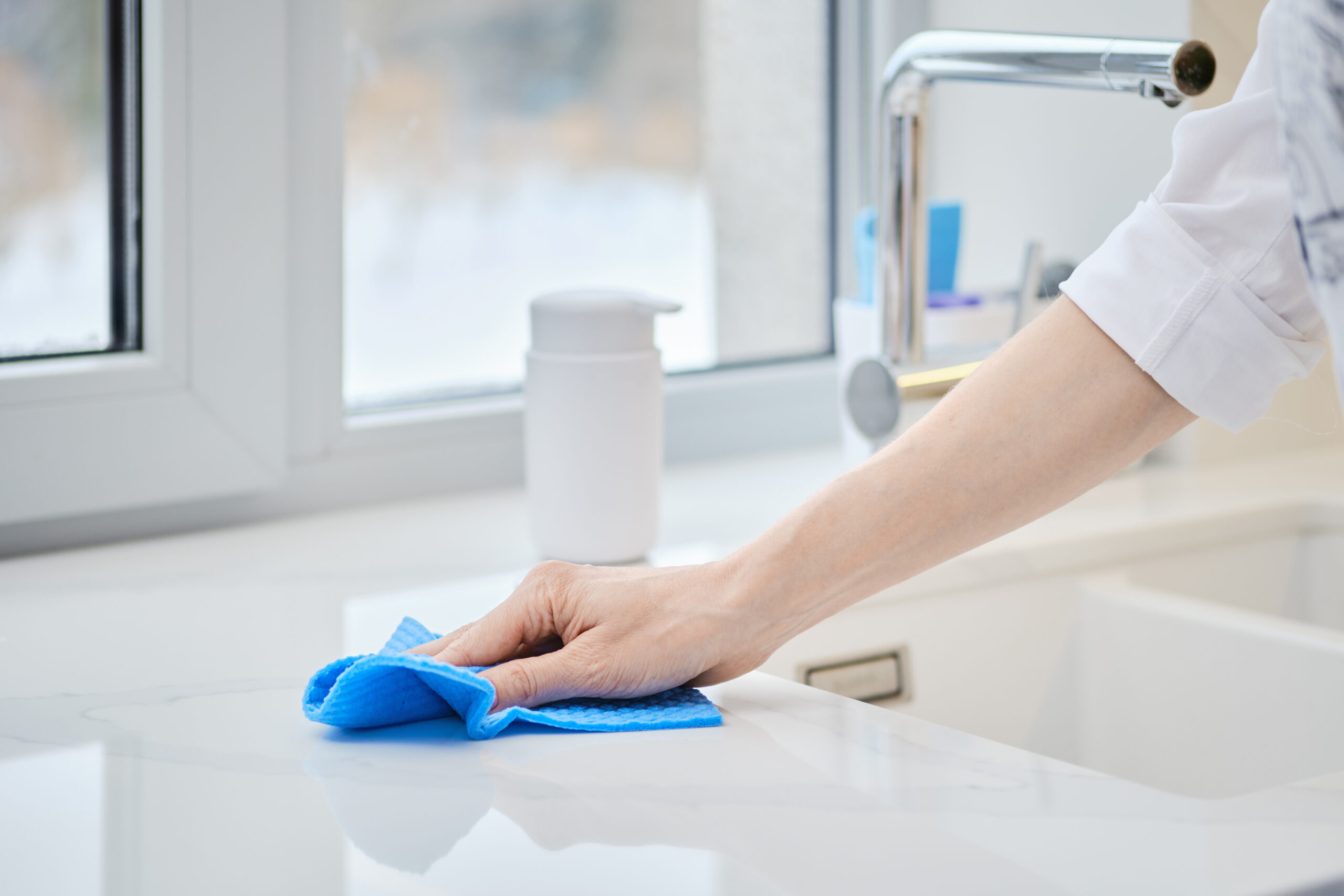 How to Clean Quartz Countertops: A Comprehensive Guide